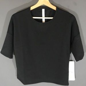 Lululemon black crop top crossover back